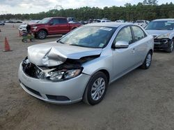 Salvage cars for sale at Greenwell Springs, LA auction: 2013 KIA Forte EX