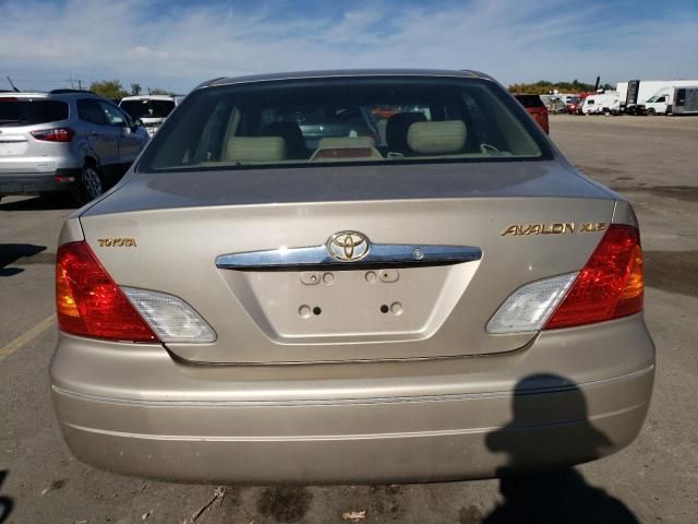 2000 Toyota Avalon XL