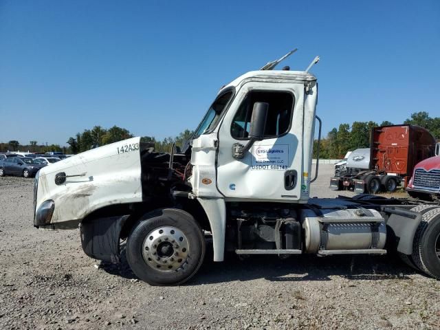 2012 Freightliner Cascadia 125