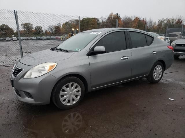 2013 Nissan Versa S