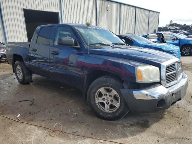 2005 Dodge Dakota Quad SLT