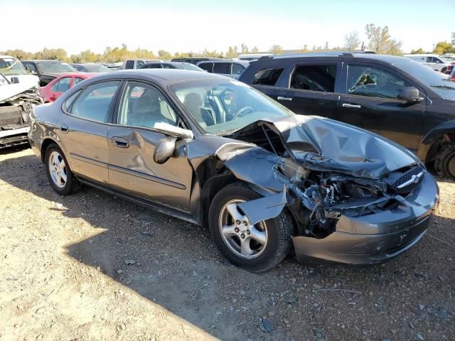 2002 Ford Taurus SE