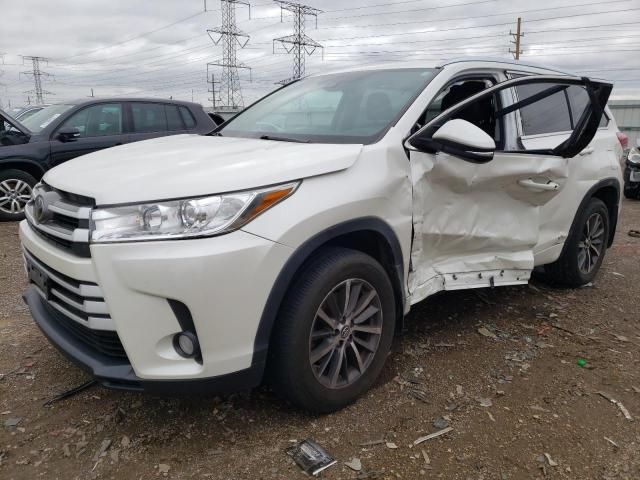 2018 Toyota Highlander SE