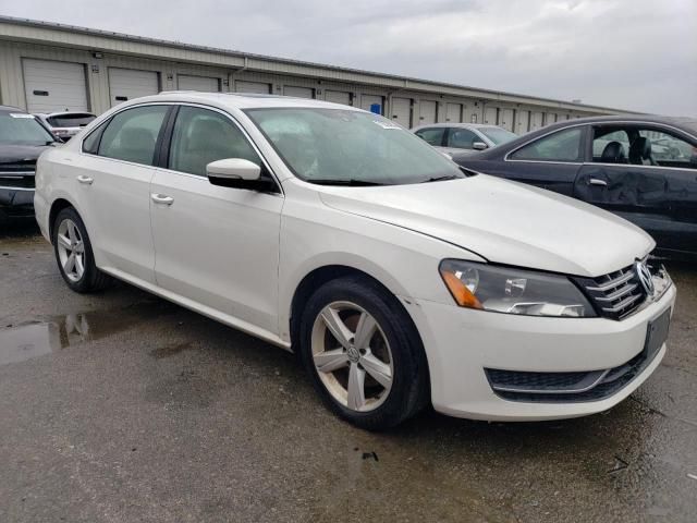 2013 Volkswagen Passat SE