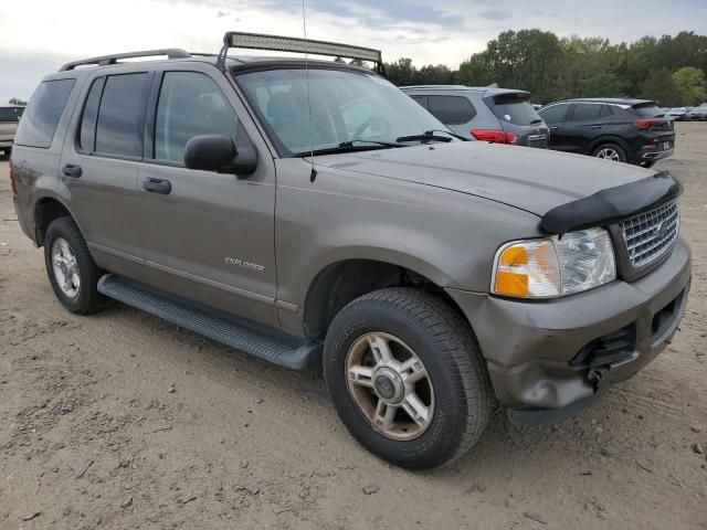 2004 Ford Explorer XLT