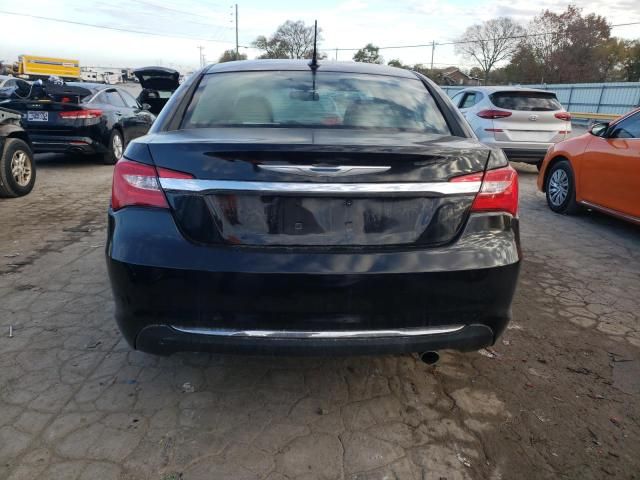 2013 Chrysler 200 Limited