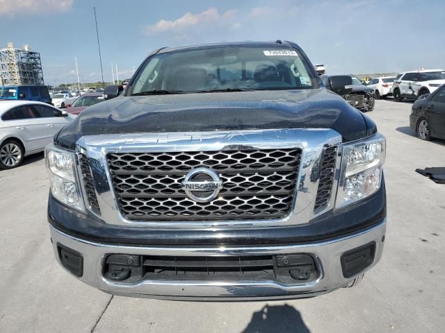 2018 Nissan Titan SV