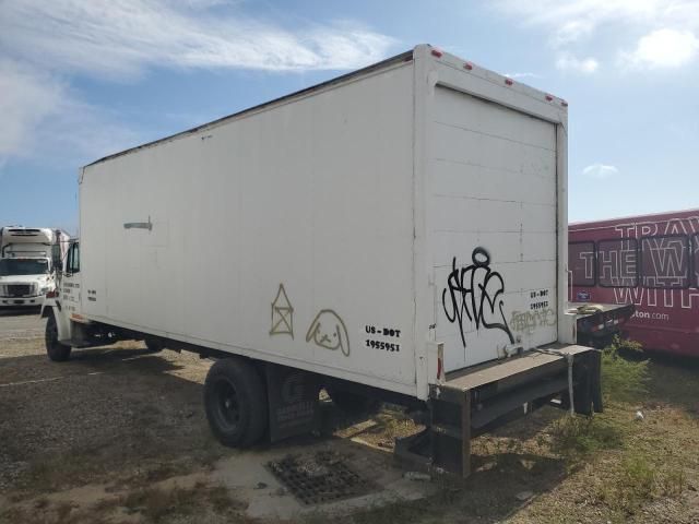 2000 Freightliner Medium Conventional FL60