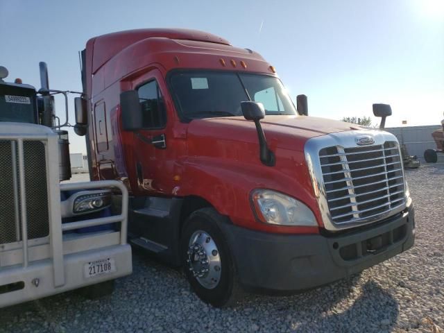 2014 Freightliner Cascadia 125