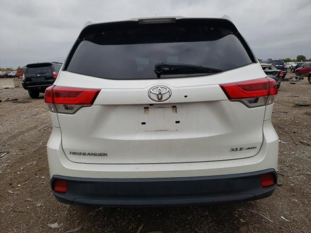 2018 Toyota Highlander SE