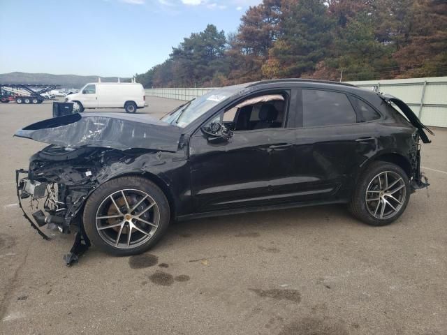 2023 Porsche Macan Base