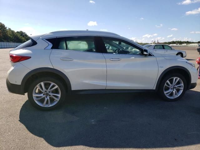 2018 Infiniti QX30 Base