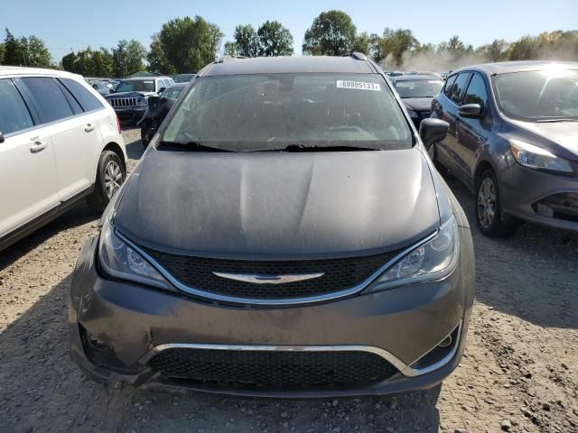 2017 Chrysler Pacifica Touring L Plus