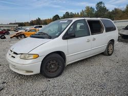 Salvage cars for sale at auction: 1998 Dodge Grand Caravan LE