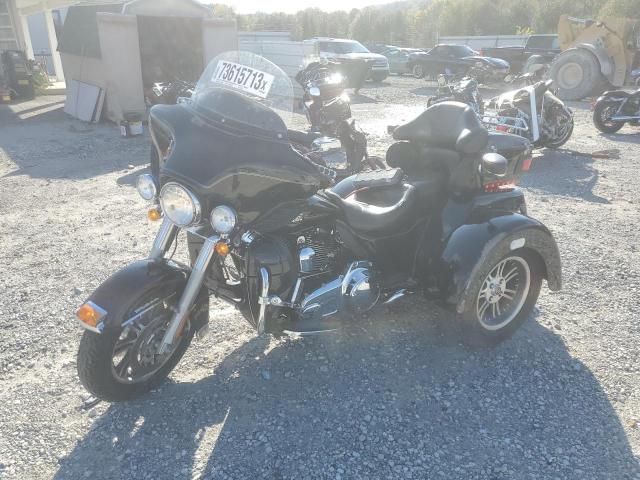 2013 Harley-Davidson Flhtcutg TRI Glide Ultra Classic