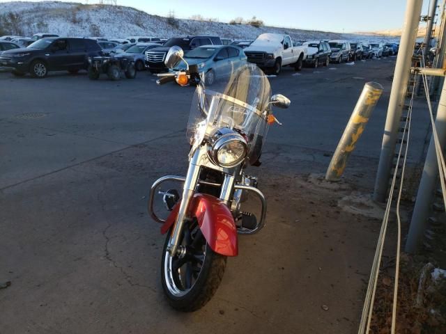 2012 Harley-Davidson FLD Switchback