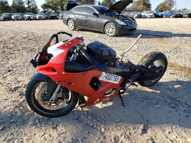 2003 Suzuki GSX-R750