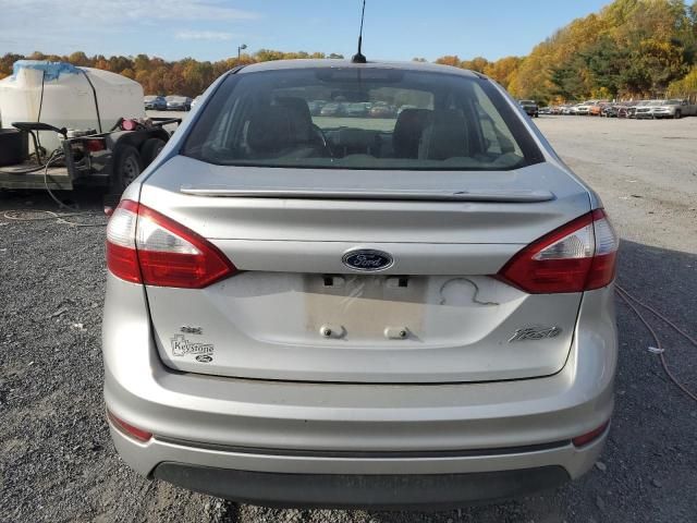 2014 Ford Fiesta SE