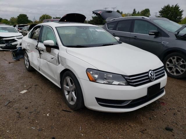 2013 Volkswagen Passat SE