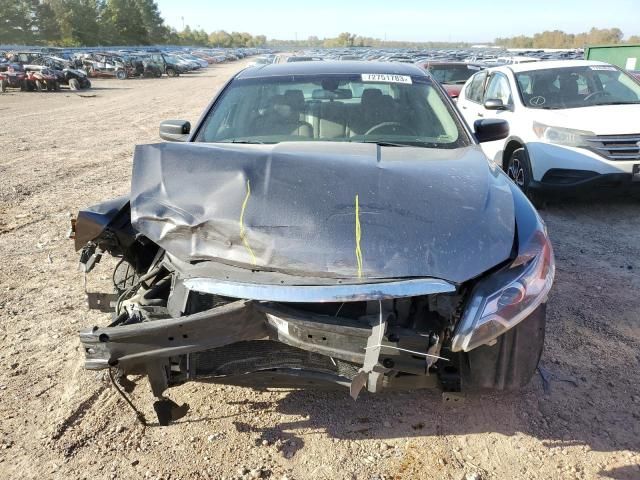 2012 Ford Taurus SE