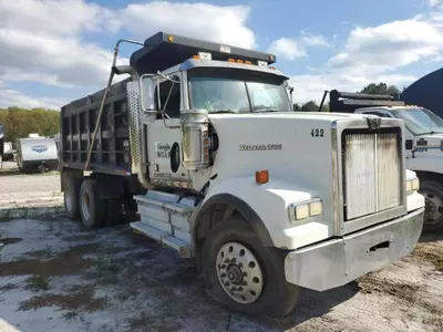Salvage cars for sale from Copart Savannah, GA: 2015 Western Star Conventional 4900FA