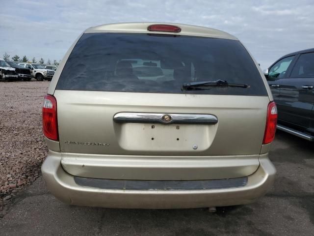 2007 Chrysler Town & Country LX