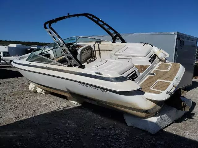 2001 FGE 252 Boat