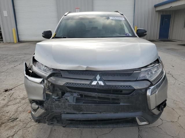 2019 Mitsubishi Outlander SE