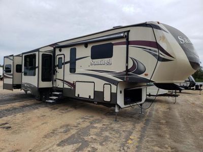 Salvage cars for sale from Copart Midway, FL: 2017 Wildwood Travel Trailer