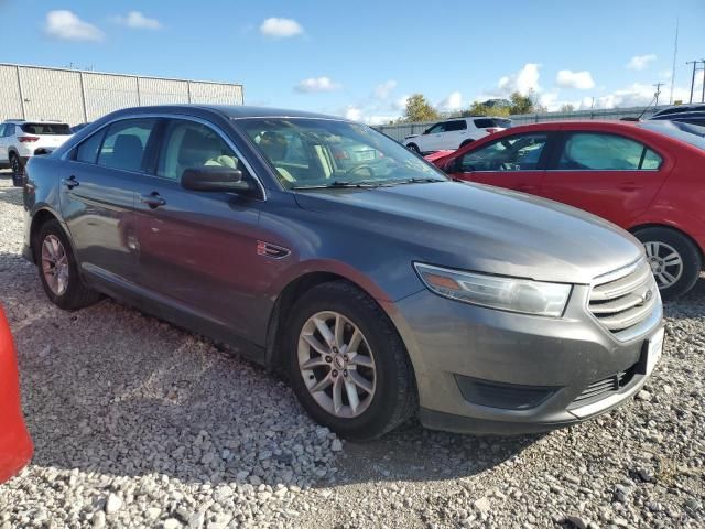 2014 Ford Taurus SE