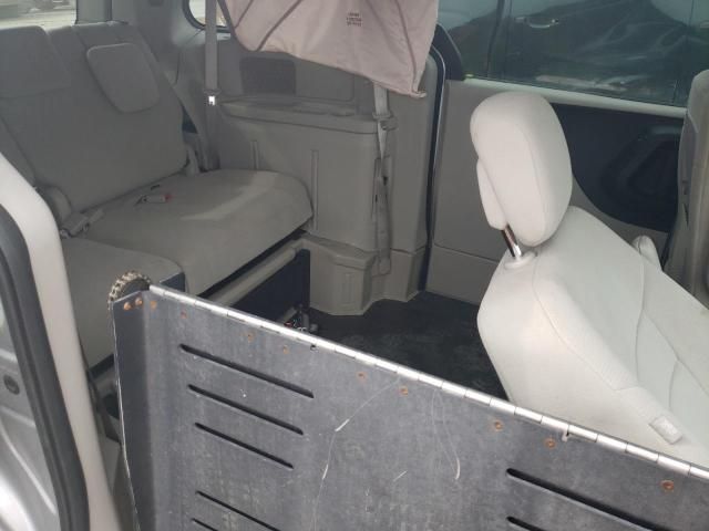 2011 Dodge Grand Caravan Crew