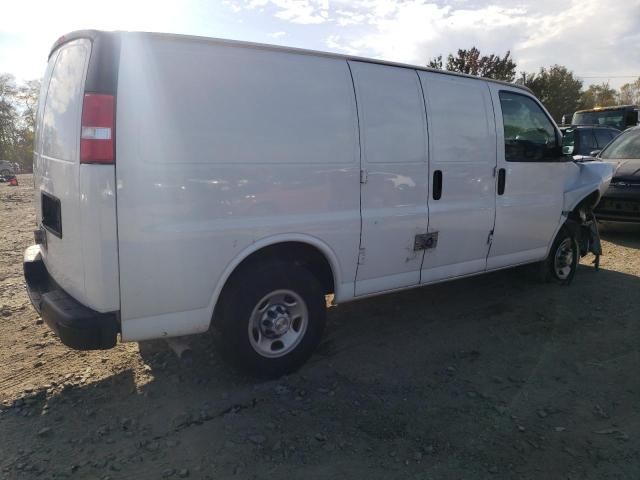 2022 Chevrolet Express G2500