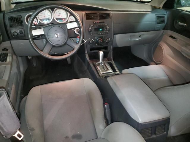 2007 Dodge Magnum SE