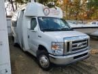 2019 Ford Econoline E450 Super Duty Cutaway Van