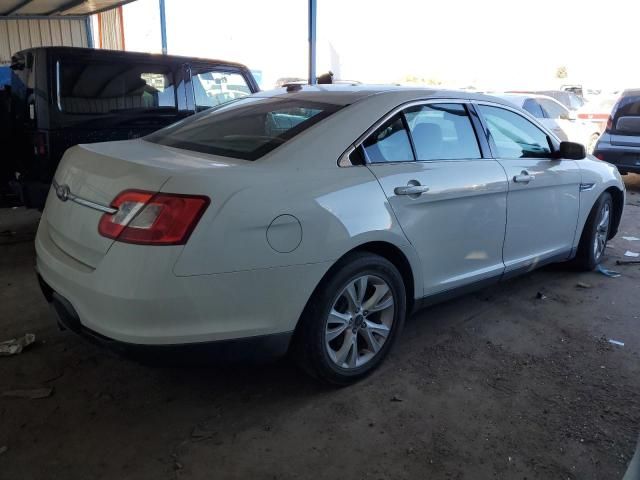 2011 Ford Taurus SEL