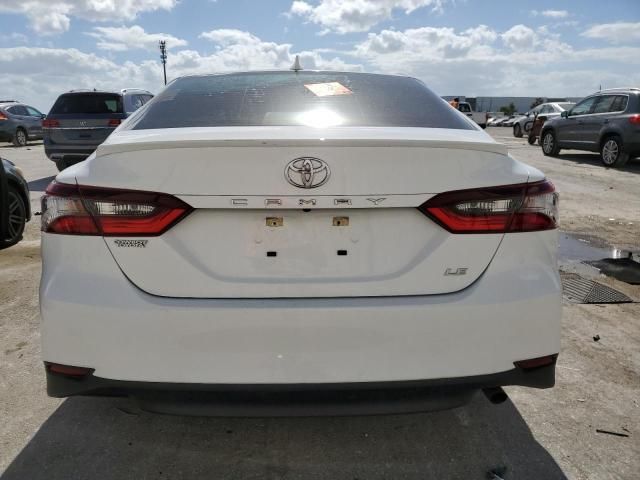 2022 Toyota Camry LE