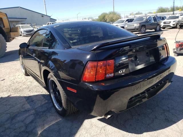 2000 Ford Mustang GT