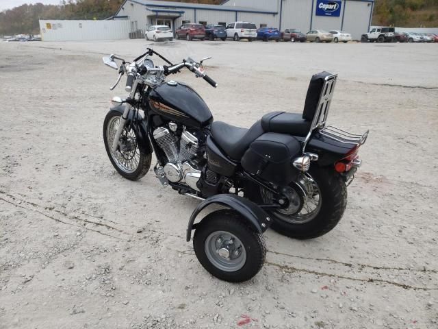 1999 Honda VT600 CD