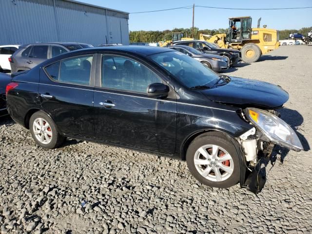 2013 Nissan Versa S