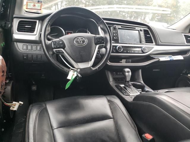 2018 Toyota Highlander SE