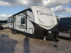 Salvage trucks for sale at Houston, TX auction: 2018 Keystone Outback