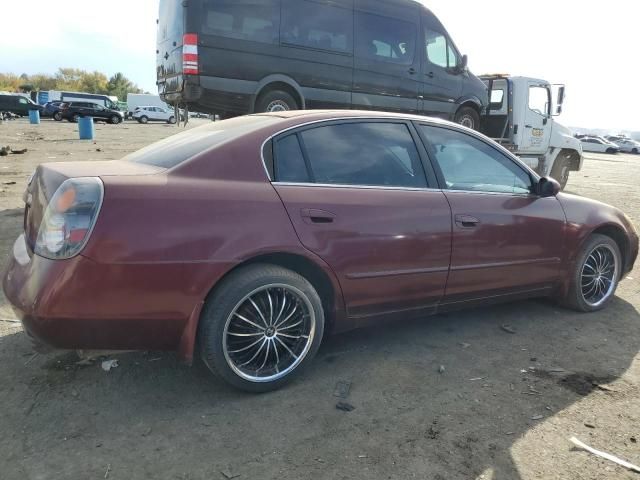 2002 Nissan Altima Base