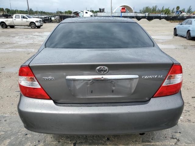 2004 Toyota Camry LE