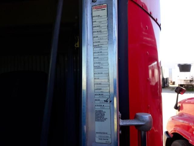 2009 Kenworth Construction T800