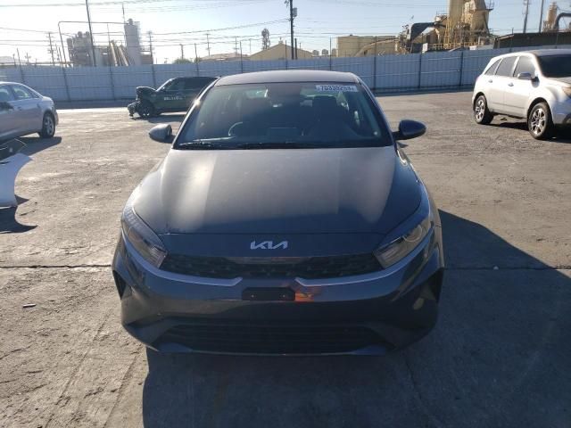 2023 KIA Forte LX