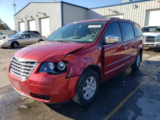 2010 Chrysler Town & Country Touring