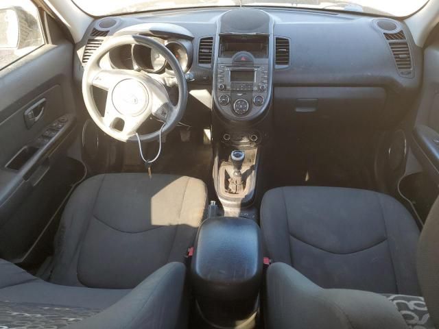 2011 KIA Soul +