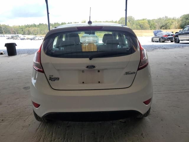 2015 Ford Fiesta SE