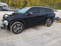 Salvage cars for sale from Copart Hurricane, WV: 2022 Toyota Highlander XLE