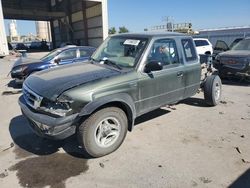 Vehiculos salvage en venta de Copart Kansas City, KS: 2002 Mazda B3000 Cab Plus